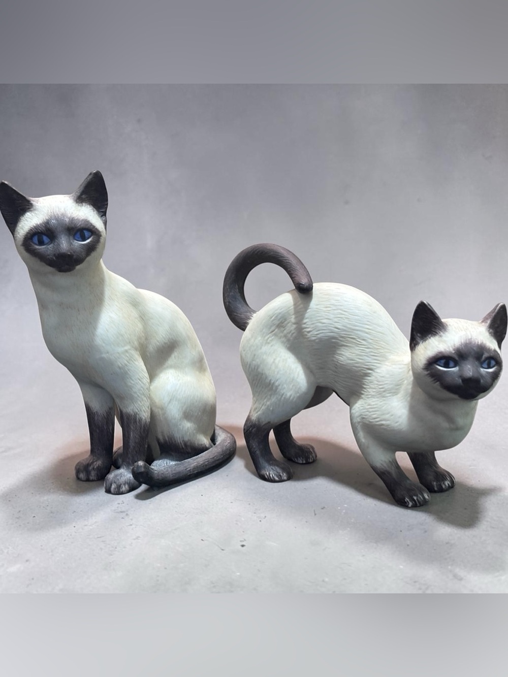 Vintage Andrea by Sadek Siamese Cat Figurines Pair |